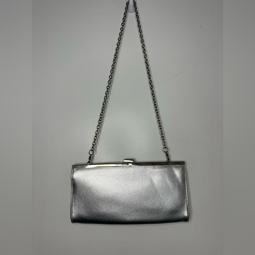 STEVE MADDEN Silver Metallic Clutch